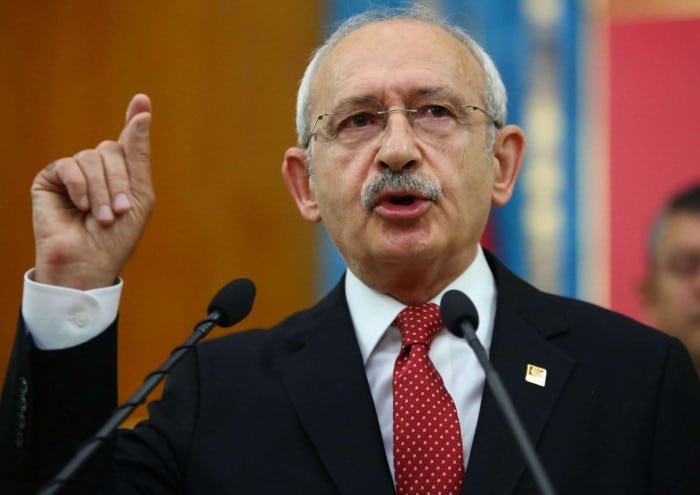 زعيم حزب الشعب الجمهوري: تركيا تعاني من صعوبات اقتصادية ناجمة عن سياسة أردوغان