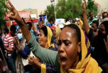 السودان تفرج عن 115 محتجا ضد الانقلاب بعد حجزهم للأسابيع