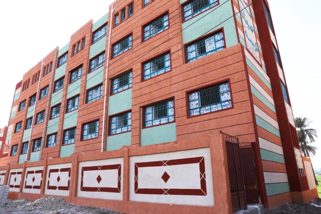 "حياة كريمة" تنشئ 37 مدرسة بمحافظة سوهاج