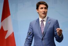 رئيس الوزراء الكندي يتخذ إجراءات صارمة تجاه المتظاهرين