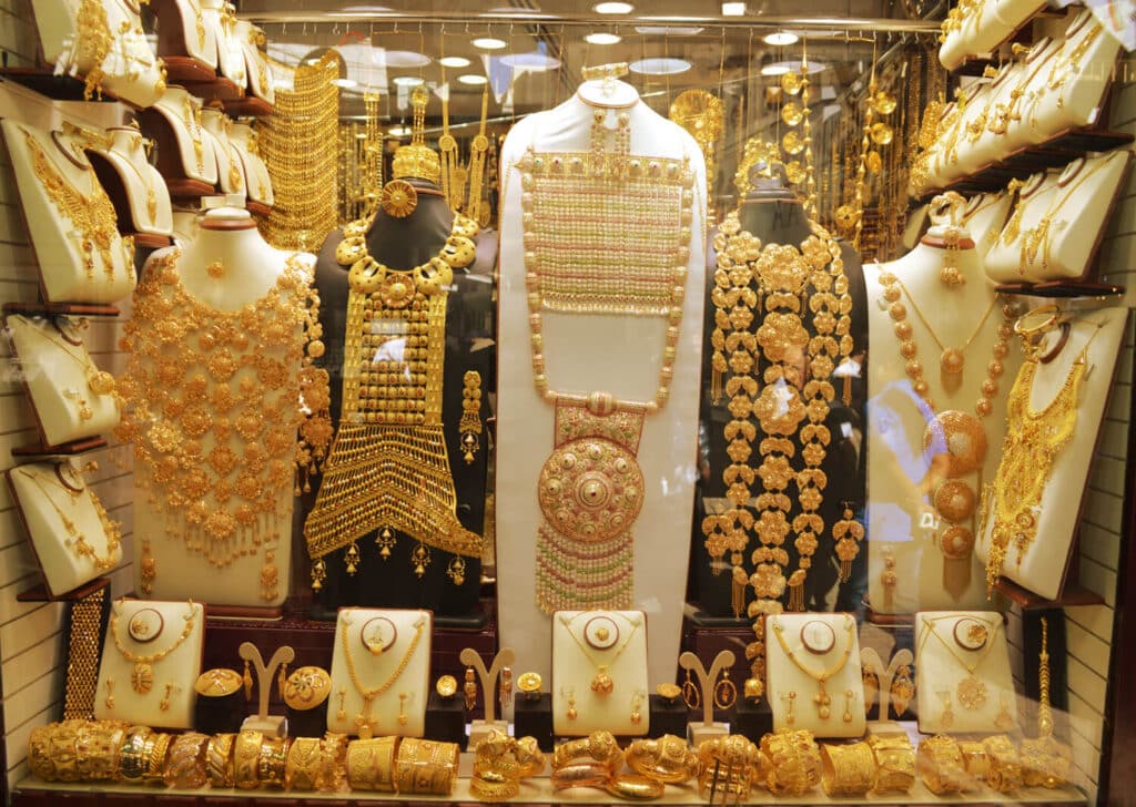هبوط في أسعار الذهب بمصر بعد ارتفاع بليغ