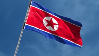 العقوبات تتوالي على كوريا الشمالية والأنظمة التابعة لها بسبب تطوير الأسلحة النووية