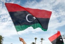 ليبيا: تفاقم الأزمة الليبية بين الحكومتين وتشكيل إدارة جديدة