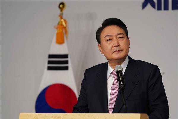 كوريا الجنوبية تعلن تنصيب "بارك جين" وزيراً للخارجية وتلقي بالضوء على النزاع مع كوريا الشمالية