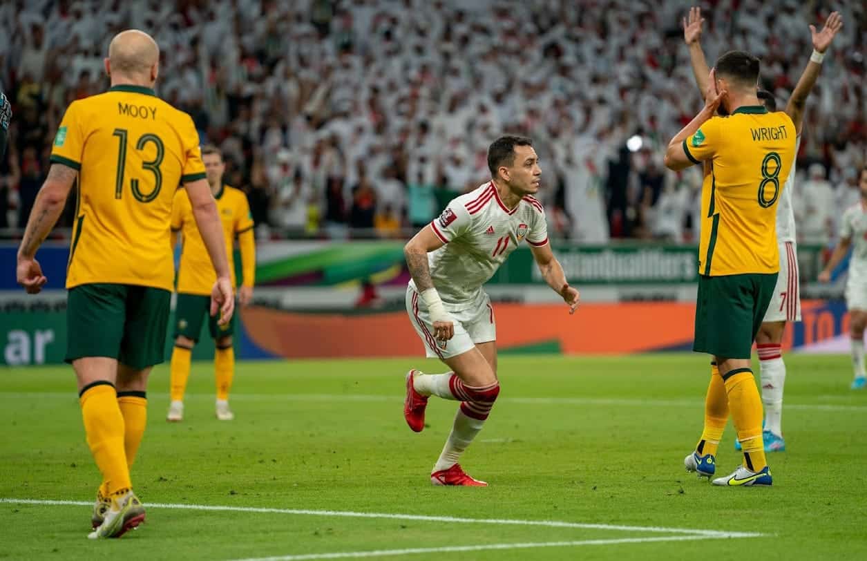 منتخب الإمارات يخسر أمام منتخب أستراليا بنتيجة 1-2