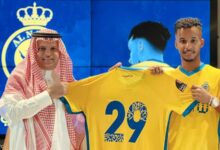 النصر يضم عبد الرحمن غريب من أهلي جدة لأربعة مواسم